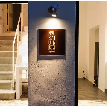 971 Con Encanto Hotel