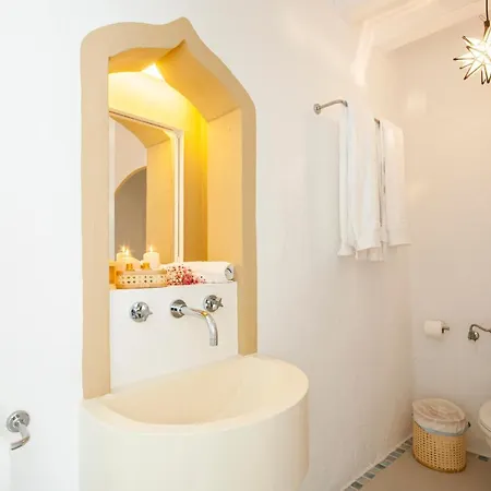 Hotel 971 Con Encanto