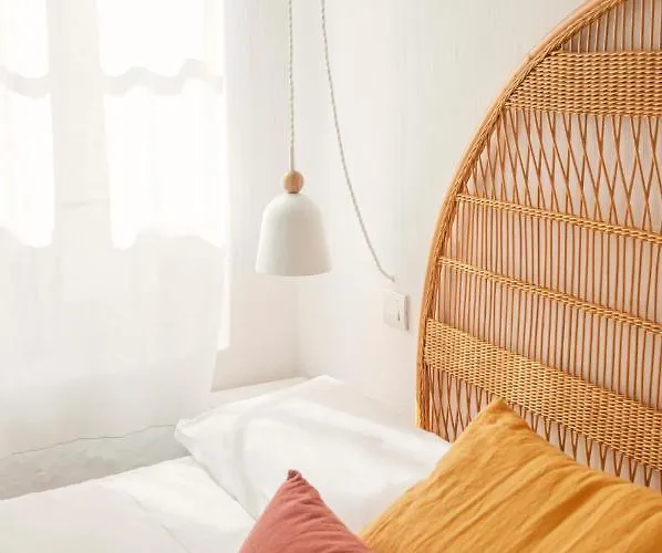 Hotel 971 Con Encanto 3*