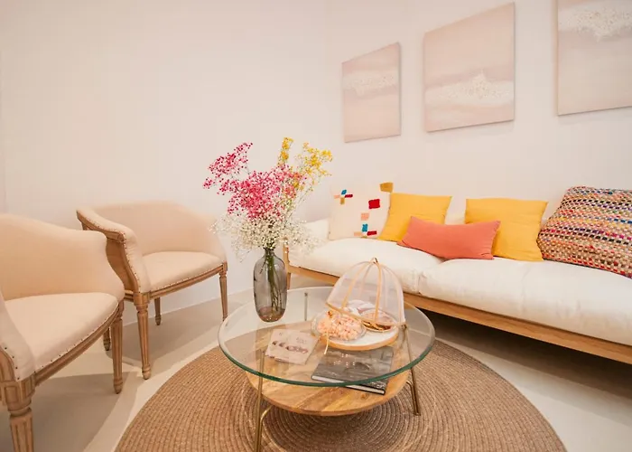 971 Con Encanto Hotel 3*