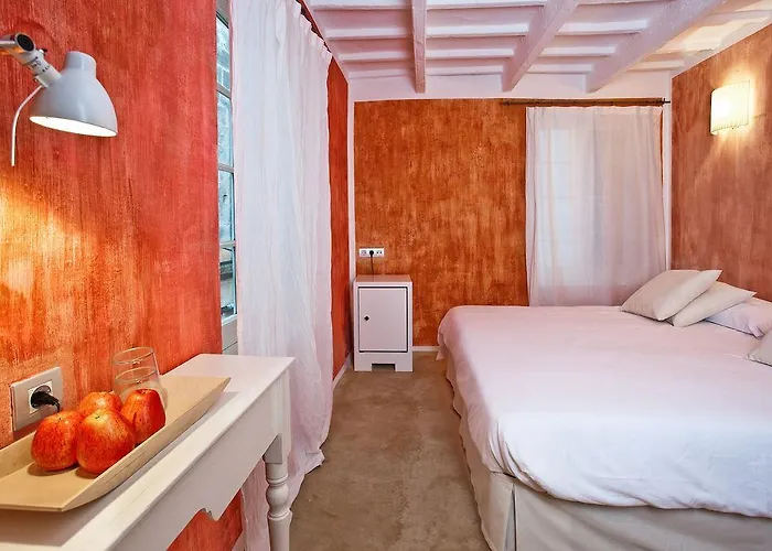 971 Con Encanto Hotel